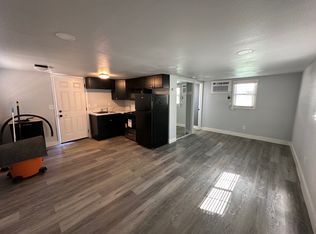 814 & 1/2 Edgar Ave, Beaumont, CA 92223