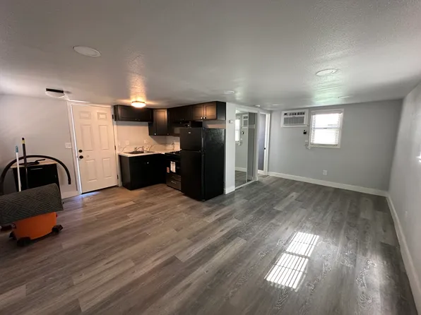 814 & 1/2 Edgar Ave, Beaumont, CA 92223