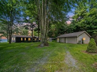89 Pleasure Point Ln, Frontenac Islands, ON K0H2Y0