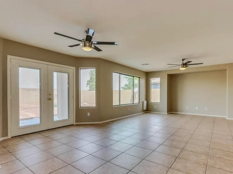 29634 N Gecko Trl — Photo 8