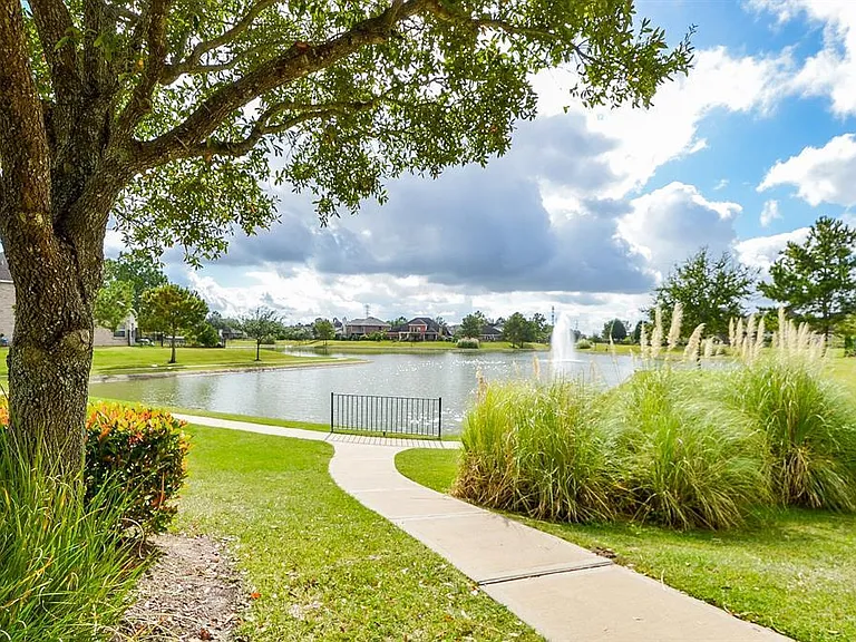 17506 Driftwood Prairie Ln — Photo 5