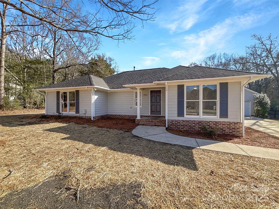 1st image of 1751 Lesa Lin Dr