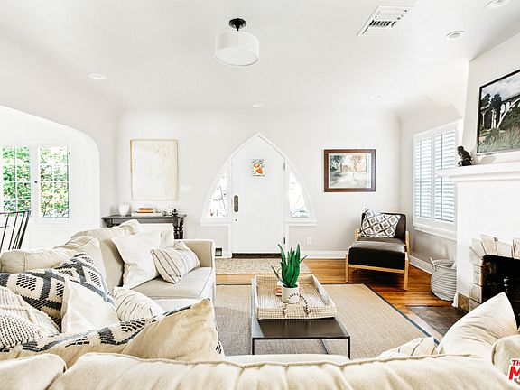 2nd image of 1709 N Mar Vista Ave