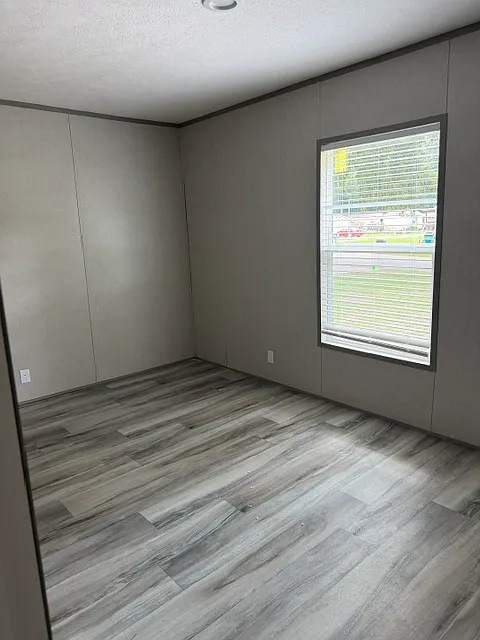 3 bed, $1,199 — Photo 3