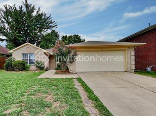 1042 Ridgecrest Dr, McKinney, TX 75069