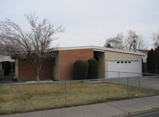 1813 N 14th Ave, Pasco, WA 99301