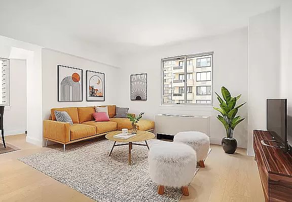 4th image of 308 E 38th St #20DW