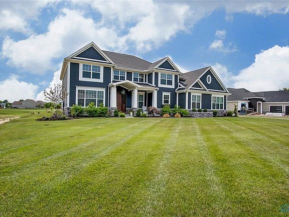 3rd image of 3712 Turtle Creek Dr
