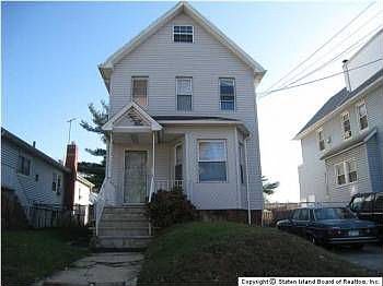 2nd image of 249 Harbor Rd