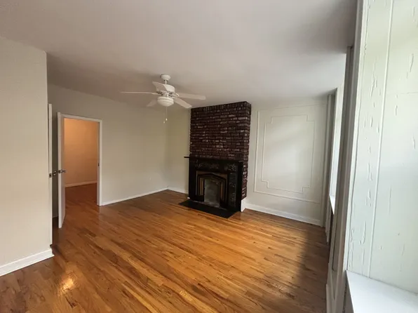 477 Henry Street image 6 of 9