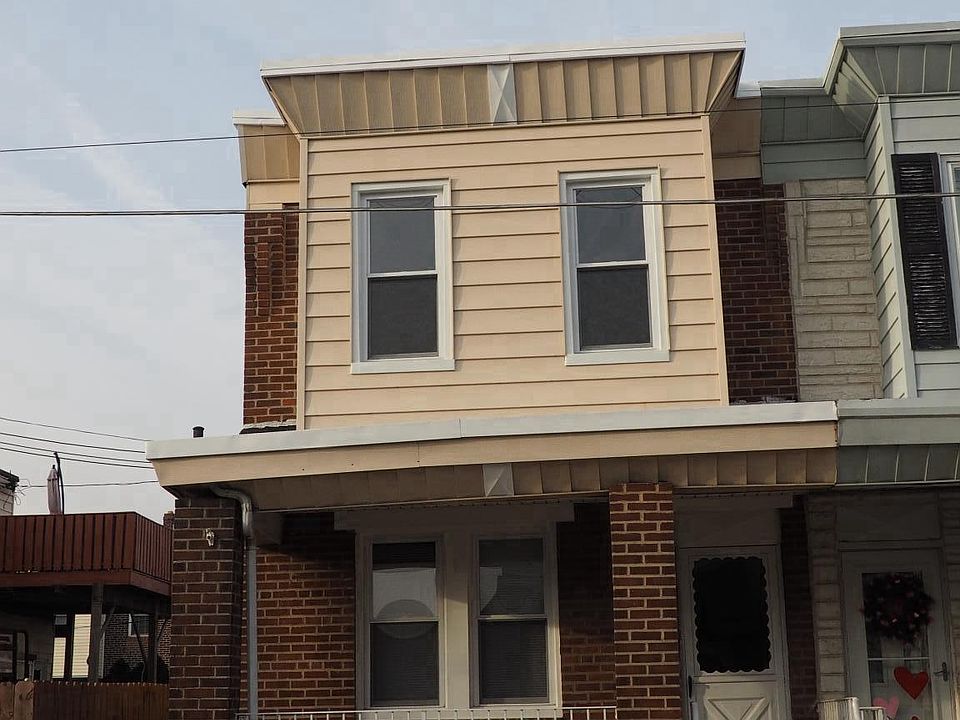 1st image of 2756 Casimir St