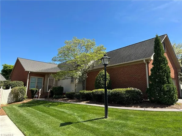 516 Claridge Cir, Winston Salem, NC 27106