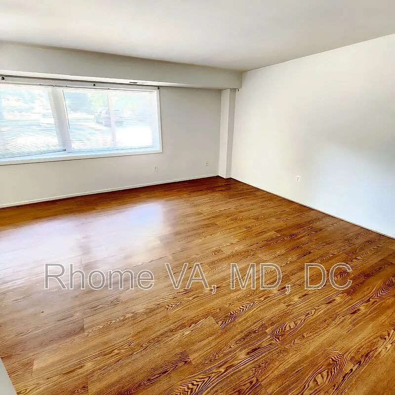 1 bed, 1.0 bath, 695 sqft, $1,700 — Photo 3