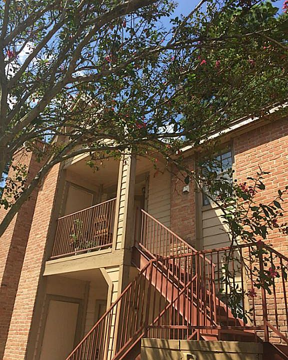 1st image of 2402 Sycamore Ave APT D3