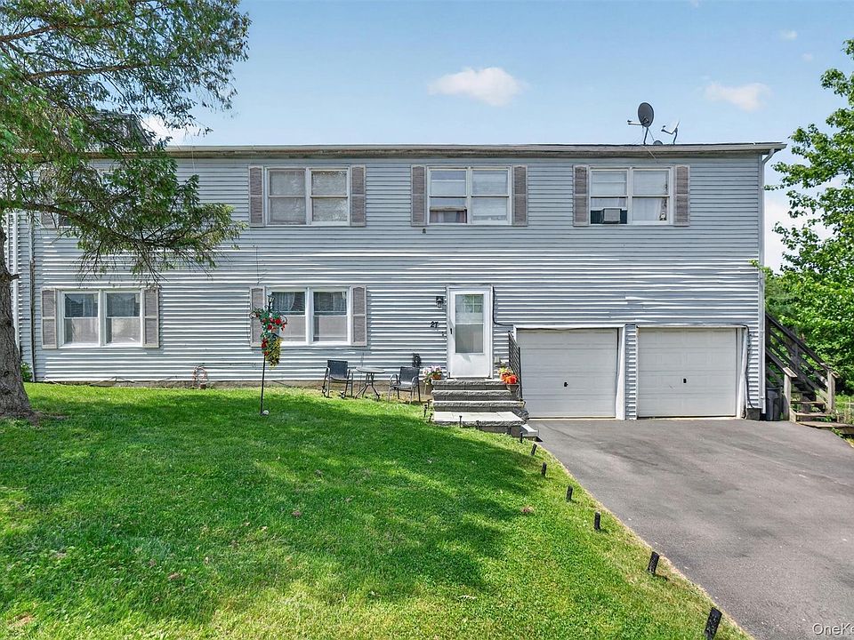 1st image of 27-28 Williamsburg Drive