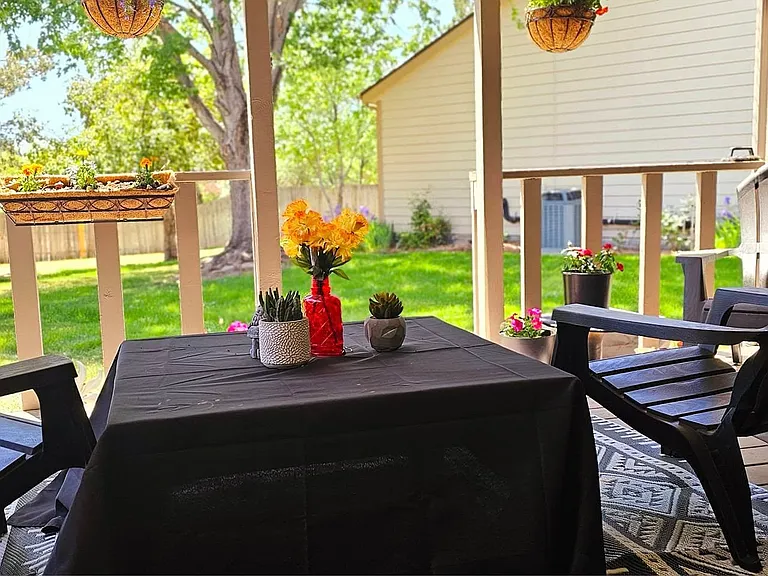 4273 Hunting Meadows Cir #2 — Photo 6