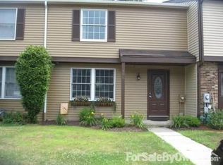 106 Ligonier Ct, New Kensington, PA 15068