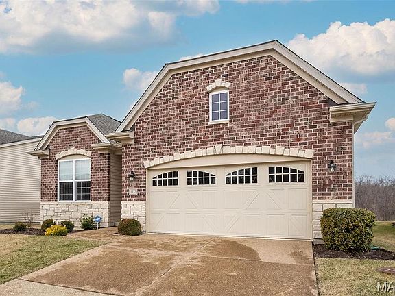 2nd image of 1532 Woodside Hills Dr