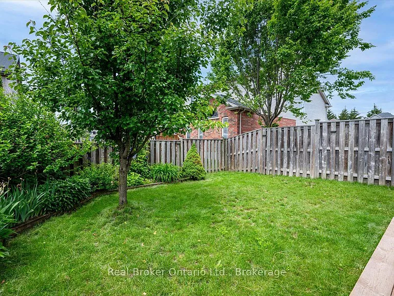 54 Laughland Ln — Photo 40
