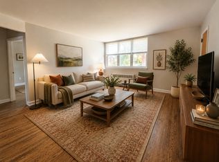 24 Surrey Rd APT 4, Springfield, PA 19064