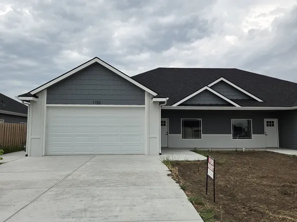 1152 Vista Ct, Salina, KS