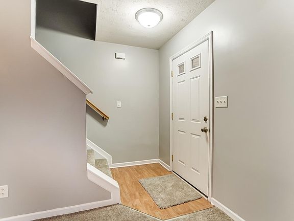 4th image of 430 Parkview Ct