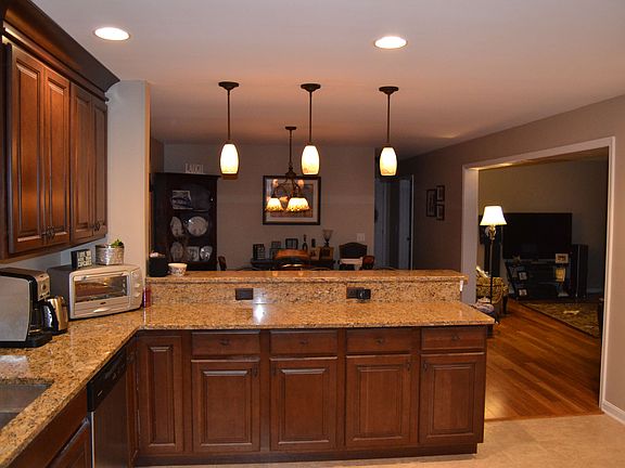 Kitchen opens into dining