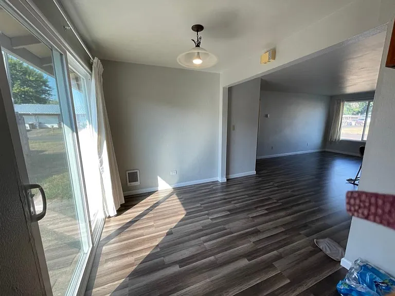 2549 Sherman St SE #2549 — Photo 9