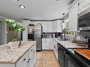 54 Ryder Rd, Campton, NH 03223