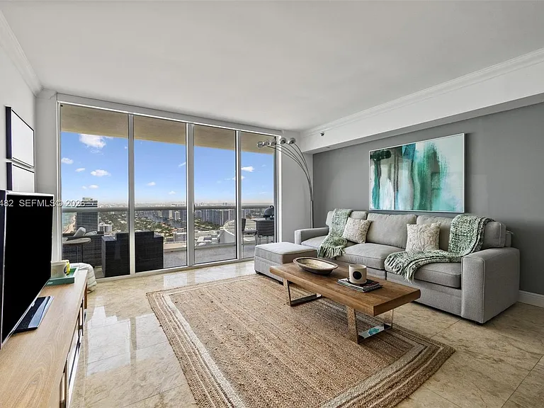 1830 S Ocean Dr #5005 — Photo 2
