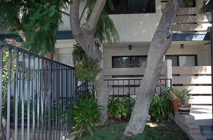 1st image of 6840 Balboa Blvd APT 503