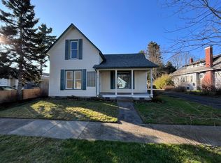 413 S Willamette St, Newberg, OR 97132