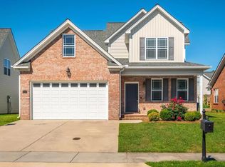 925 Dearborn Ct, Greenville, NC 28590