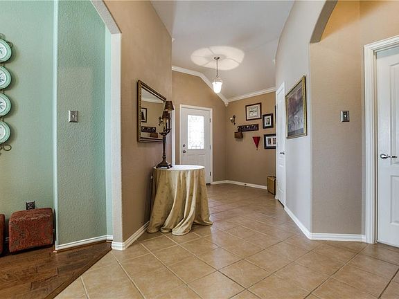4th image of 8308 Tyler Dr