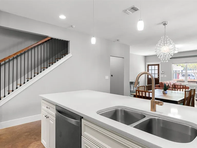 3104 Neal St — Photo 29
