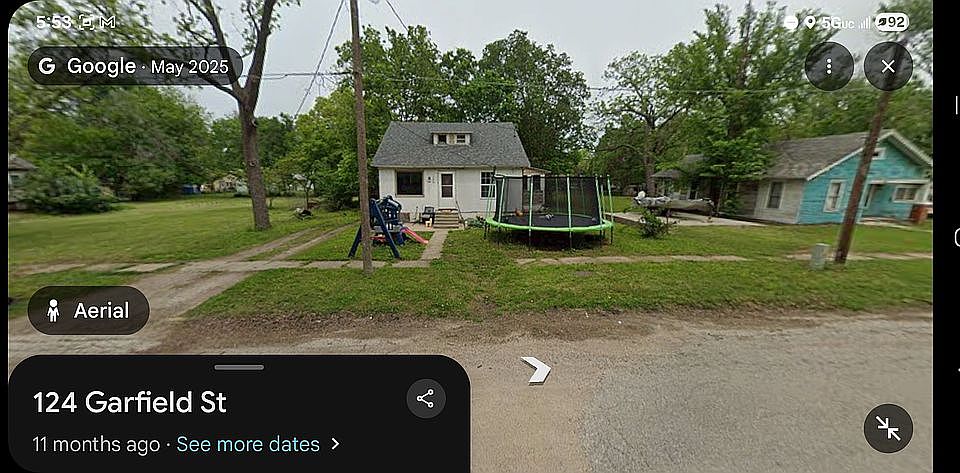 1st image of 106 E Garfield St