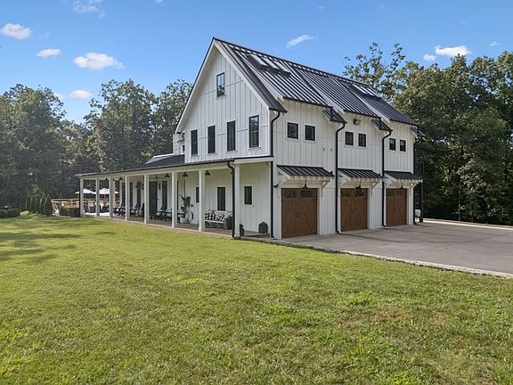 5th image of 5532 Pinewood Rd