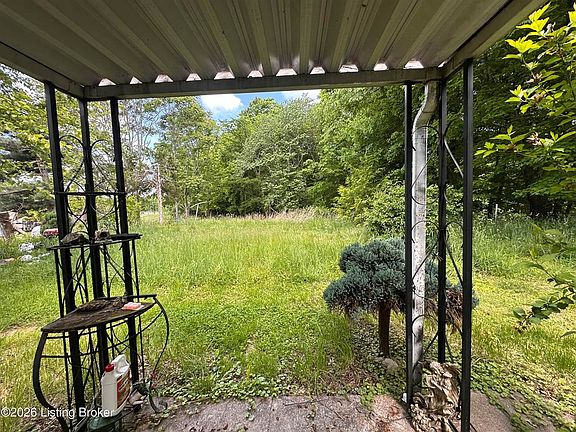 5th image of 431 Holsclaw Hill Rd
