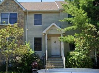 59 Radin Village Dr, Lakewood, NJ 08701