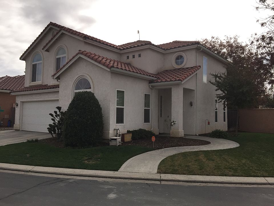 Golf Course/Gated Community