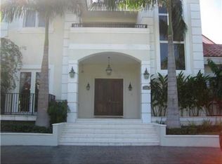 698 Curtiswood Dr, Key Biscayne, FL 33149