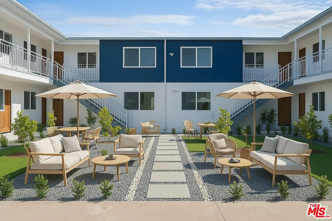 2 bed, 2.0 bath, $3,333 — Photo 4