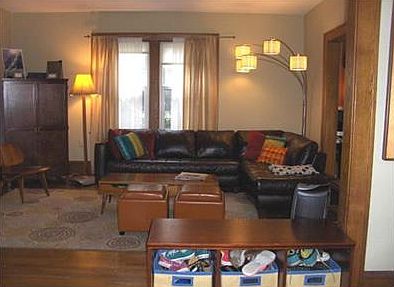 3rd image of 17 Bissett Pl