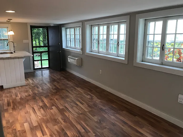 2328 Highland Ave #B — Photo 15