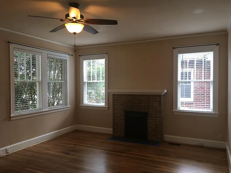 1212 Anthony Ave — Photo 4