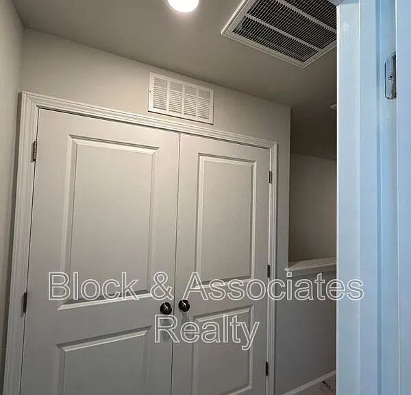 608 Gimari Dr — Photo 14