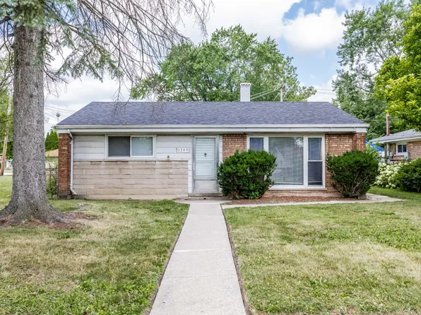 1390 Freeland Ave, Calumet City, IL 60409