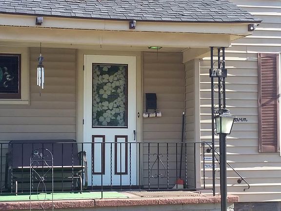 2nd image of 47 Steele Ave