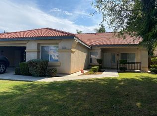 10325 Seneca Falls Ave, Bakersfield, CA 93312