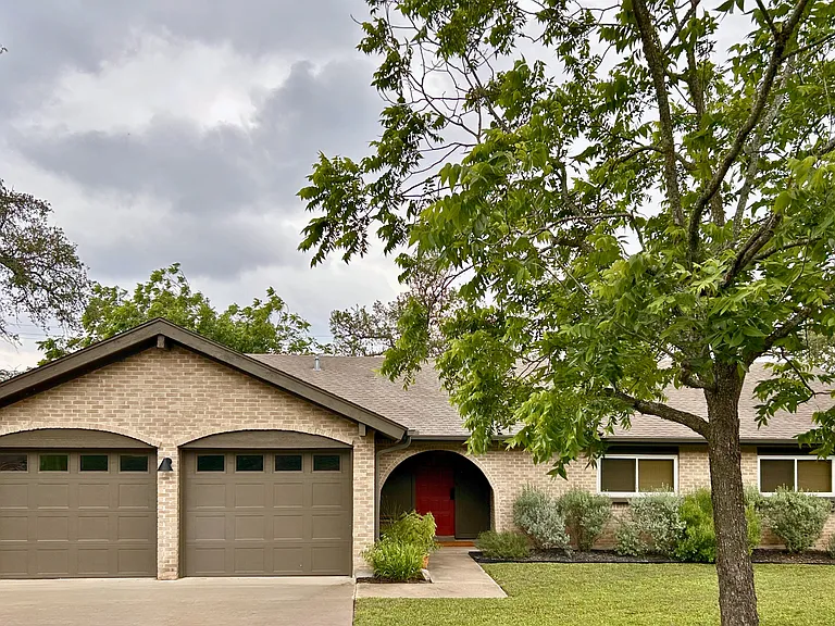 7500 Hill Meadow Cir — Photo 1